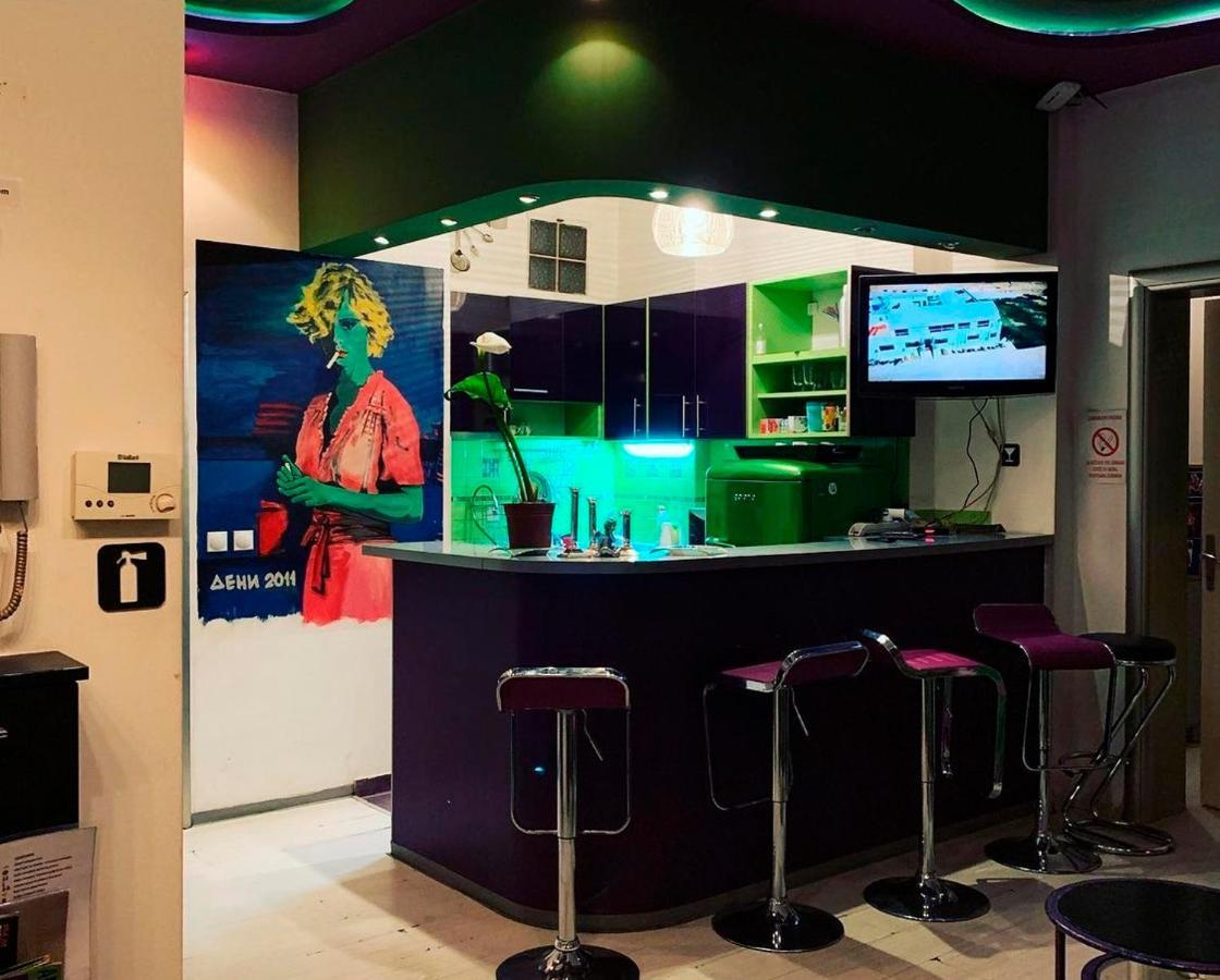 Auberge de jeunesse Pop Art à Belgrade Extérieur photo