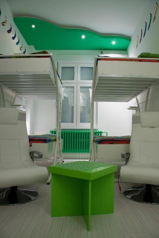 Auberge de jeunesse Pop Art à Belgrade Extérieur photo